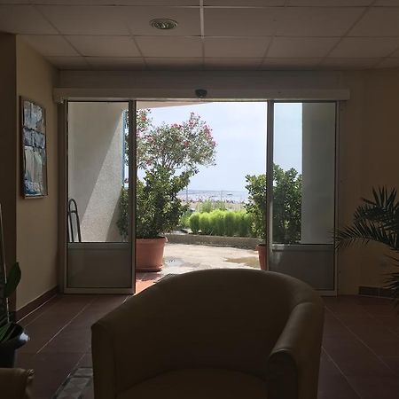 Hotel La Rosa Negra Ulcinj Exteriör bild