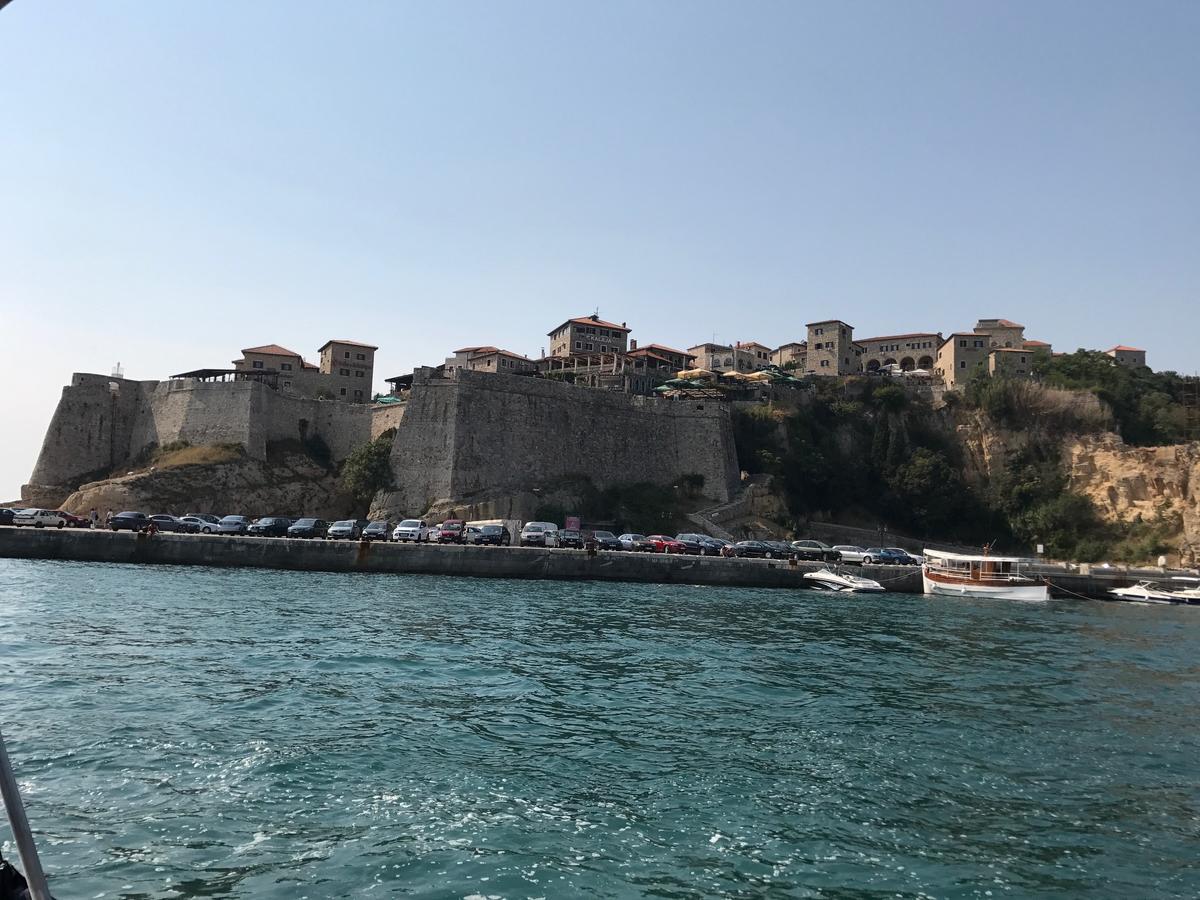 Hotel La Rosa Negra Ulcinj Exteriör bild